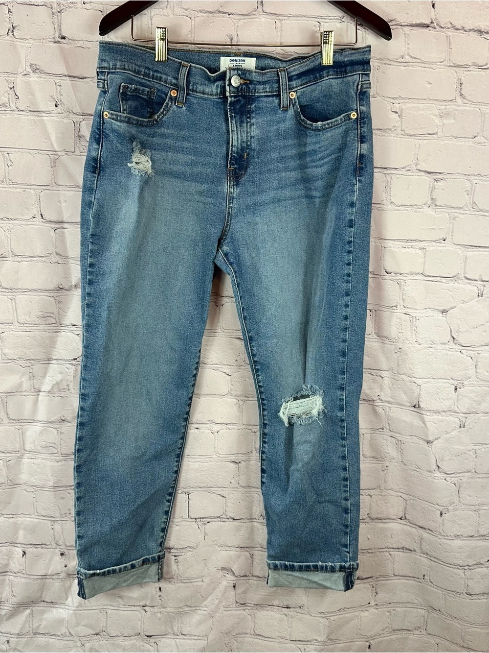 Denizen Levi's Distressed Boyfriend denim Jeans women 8 29 casual minimalist